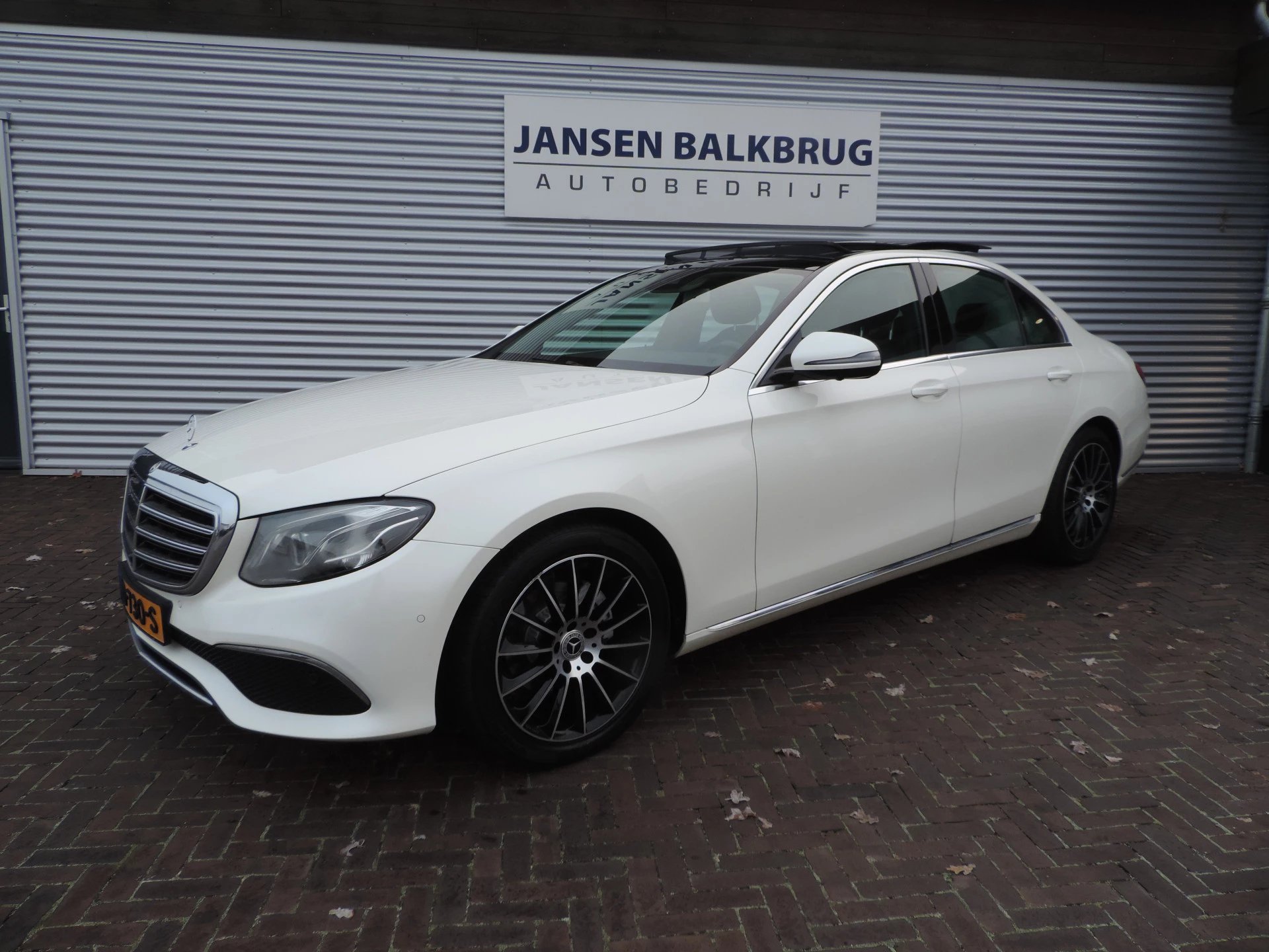 Hoofdafbeelding Mercedes-Benz E-Klasse