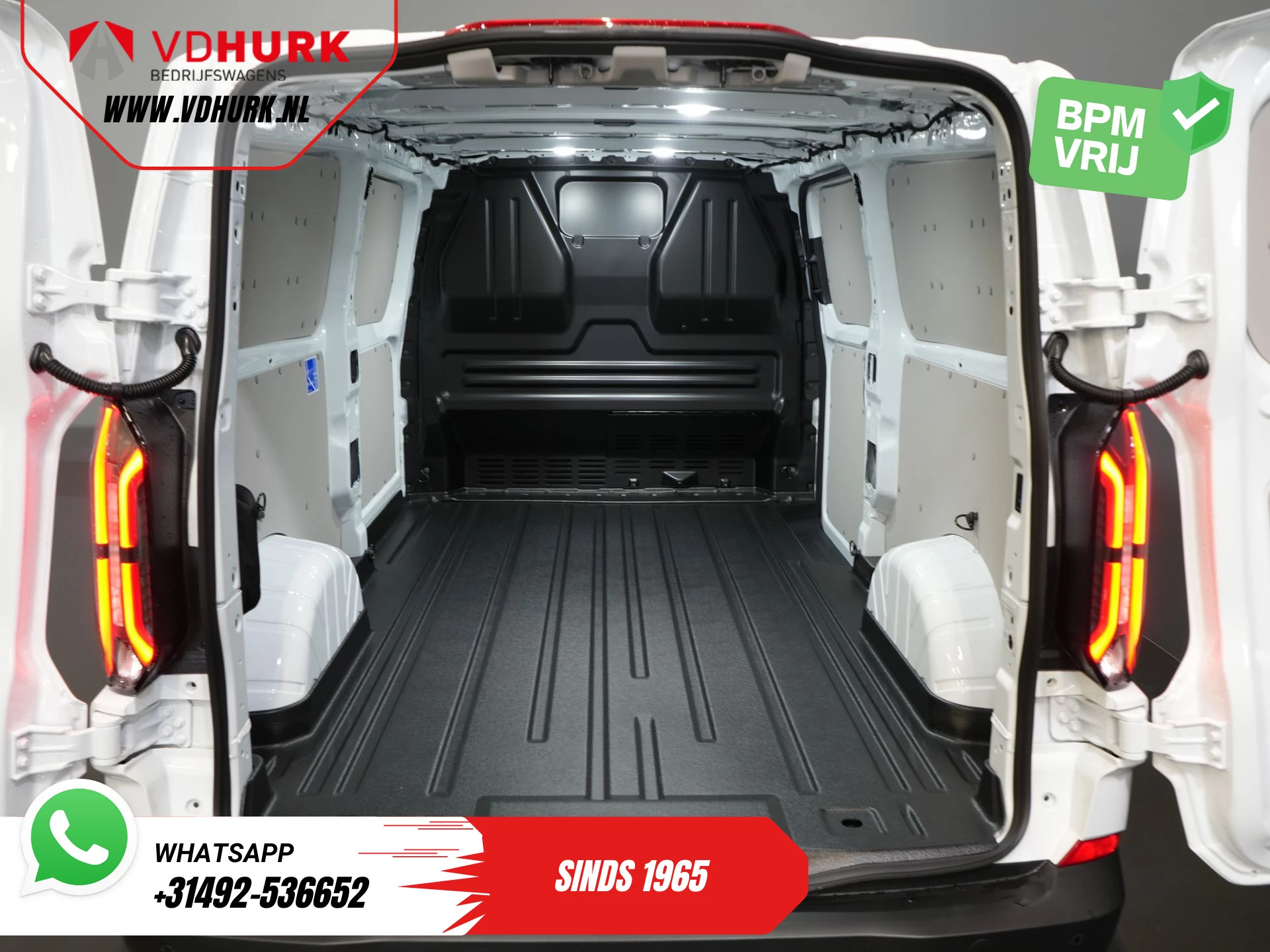 Hoofdafbeelding Ford E-Transit Custom
