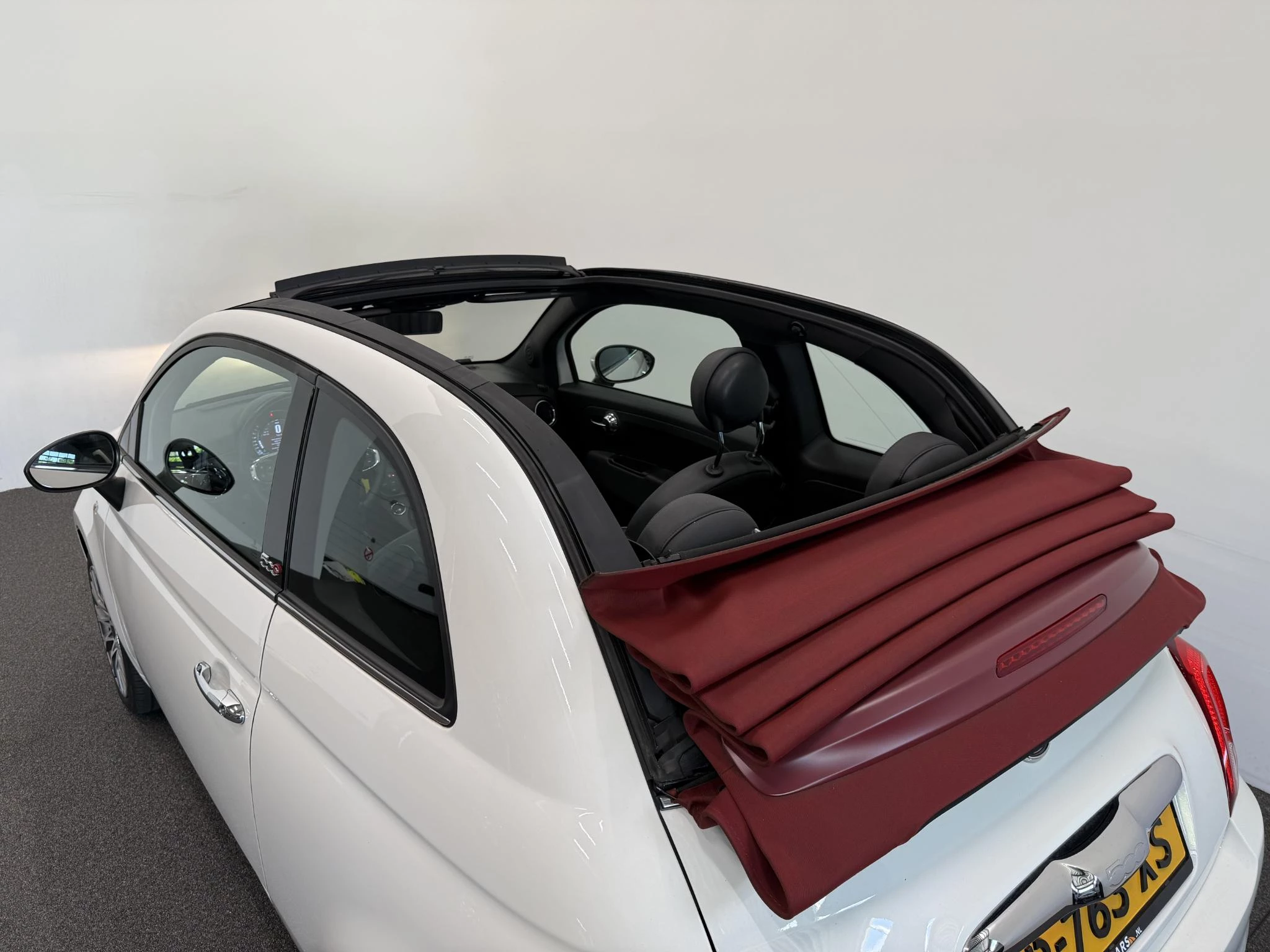 Hoofdafbeelding Fiat 500C