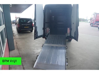 Renault Master T35 2.0 dCi 170PK L3H2 Extra Laadruimte inrichting nr. V110 | Airco | Cruise | Camera | Navi |  Oprijschans | Flitsbalk
