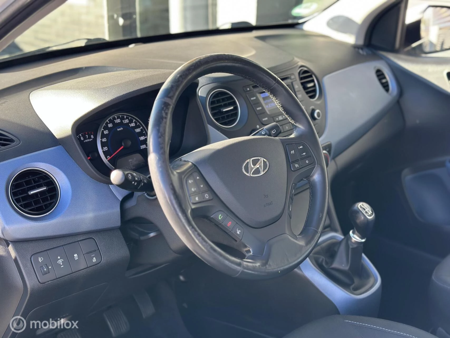 Hoofdafbeelding Hyundai i10