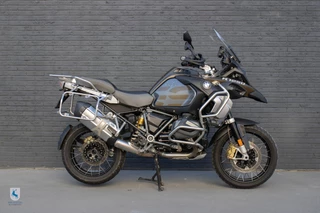 Hoofdafbeelding BMW R 1250 GS Adventure BMW R 1250 GS Adventure Exclusive Kalamata