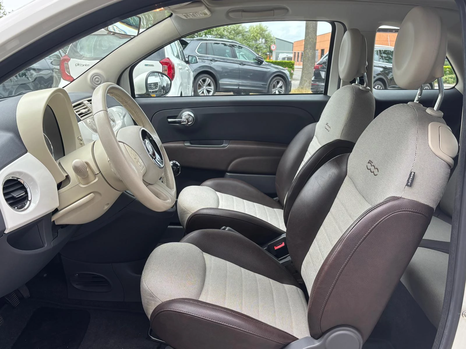 Hoofdafbeelding Fiat 500C