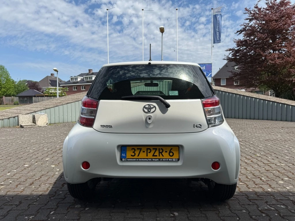 Hoofdafbeelding Toyota iQ