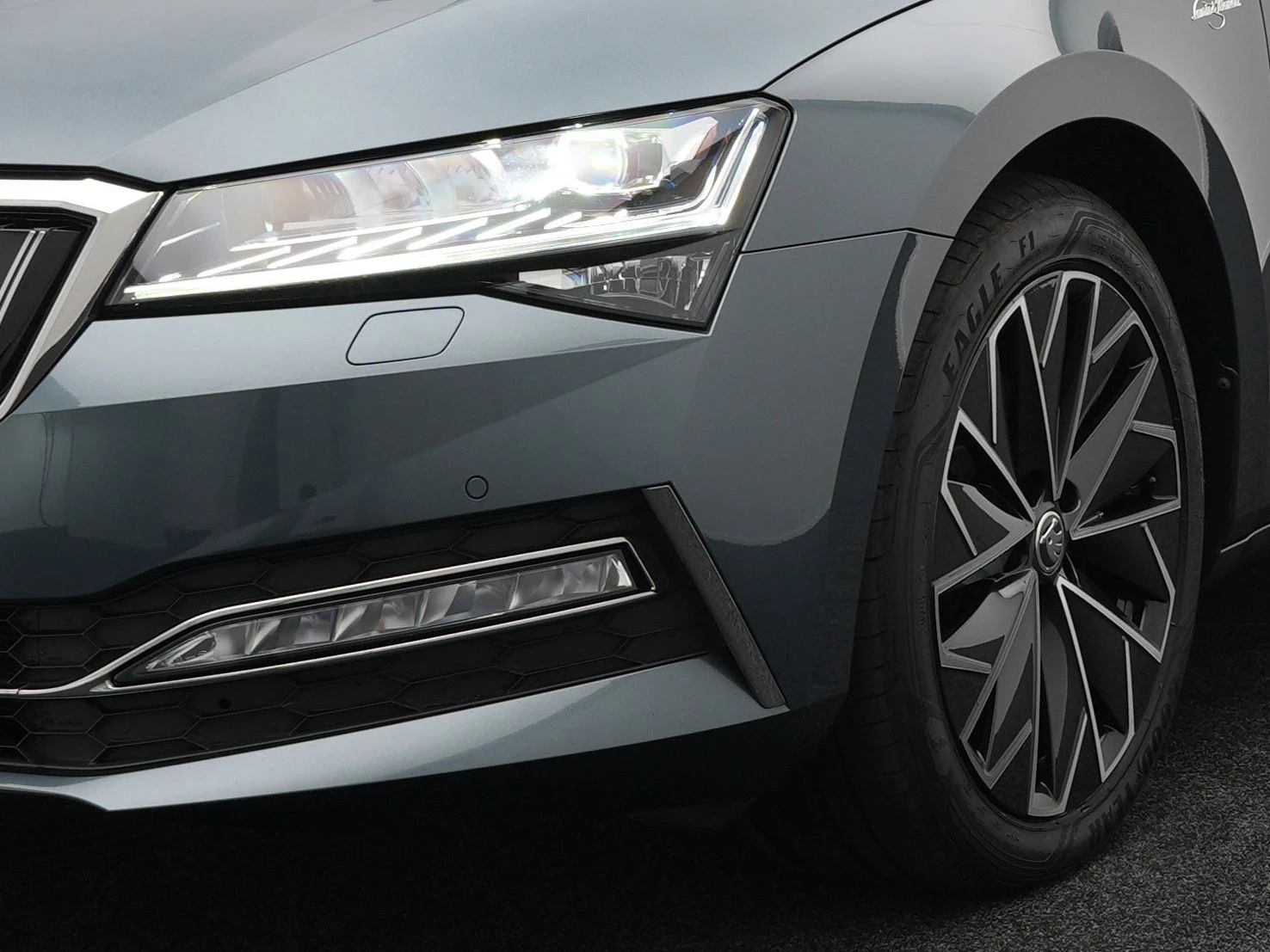 Hoofdafbeelding Škoda Superb
