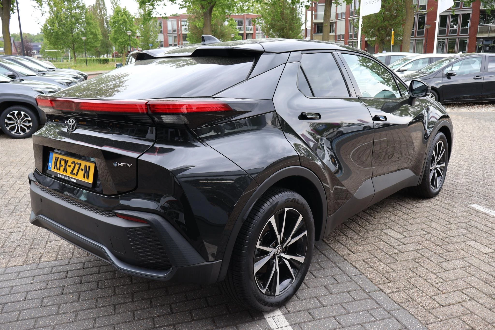Hoofdafbeelding Toyota C-HR