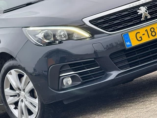 Hoofdafbeelding Peugeot 308 Peugeot 308 SW 1.2 PureTech Blue Lease 110pk Executive - Gris Haria - Keurig