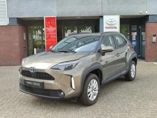 Toyota Yaris Cross 1.5 Hybrid DYNAMIC STOEL/STUURVERW HEAD-UP EL-ACHTERKLEP NAVI KEYLESS CAMERA LM-VELGEN AD-CRUISE CLIME APPLE/ADROID BLUETOOTH