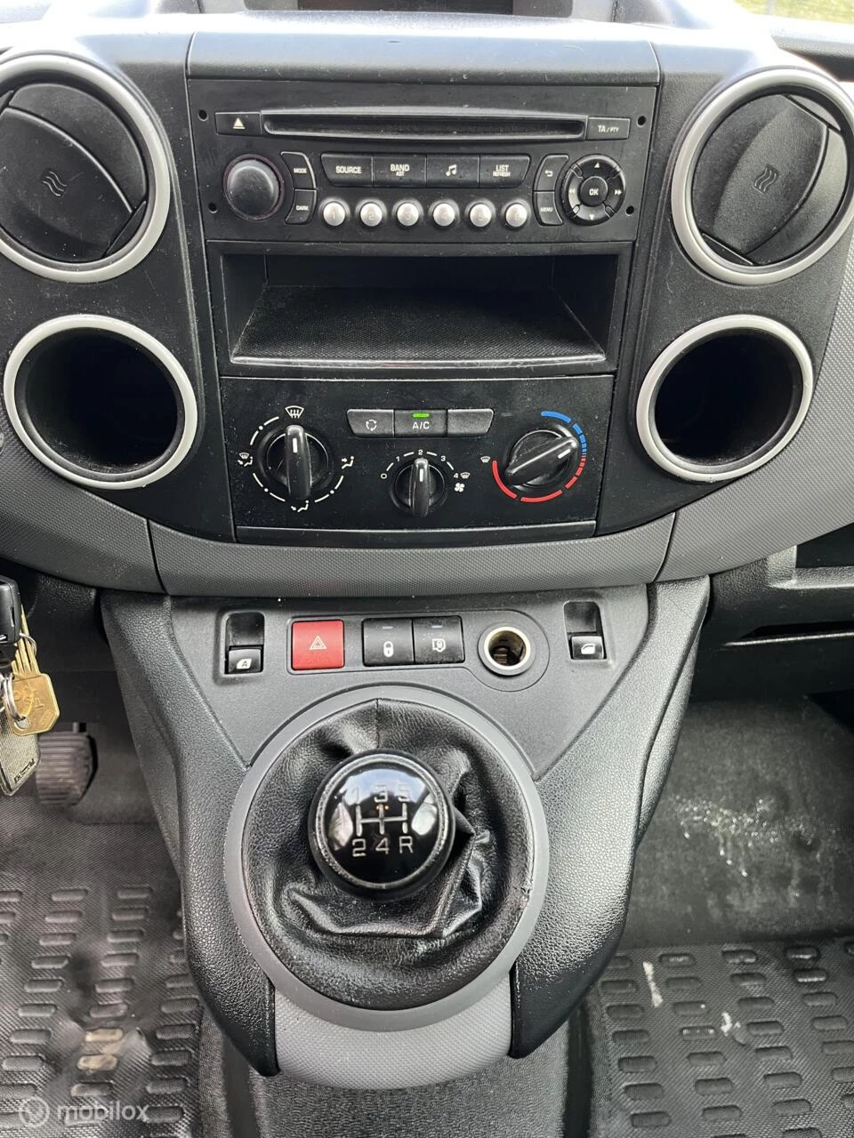 Hoofdafbeelding Peugeot Partner