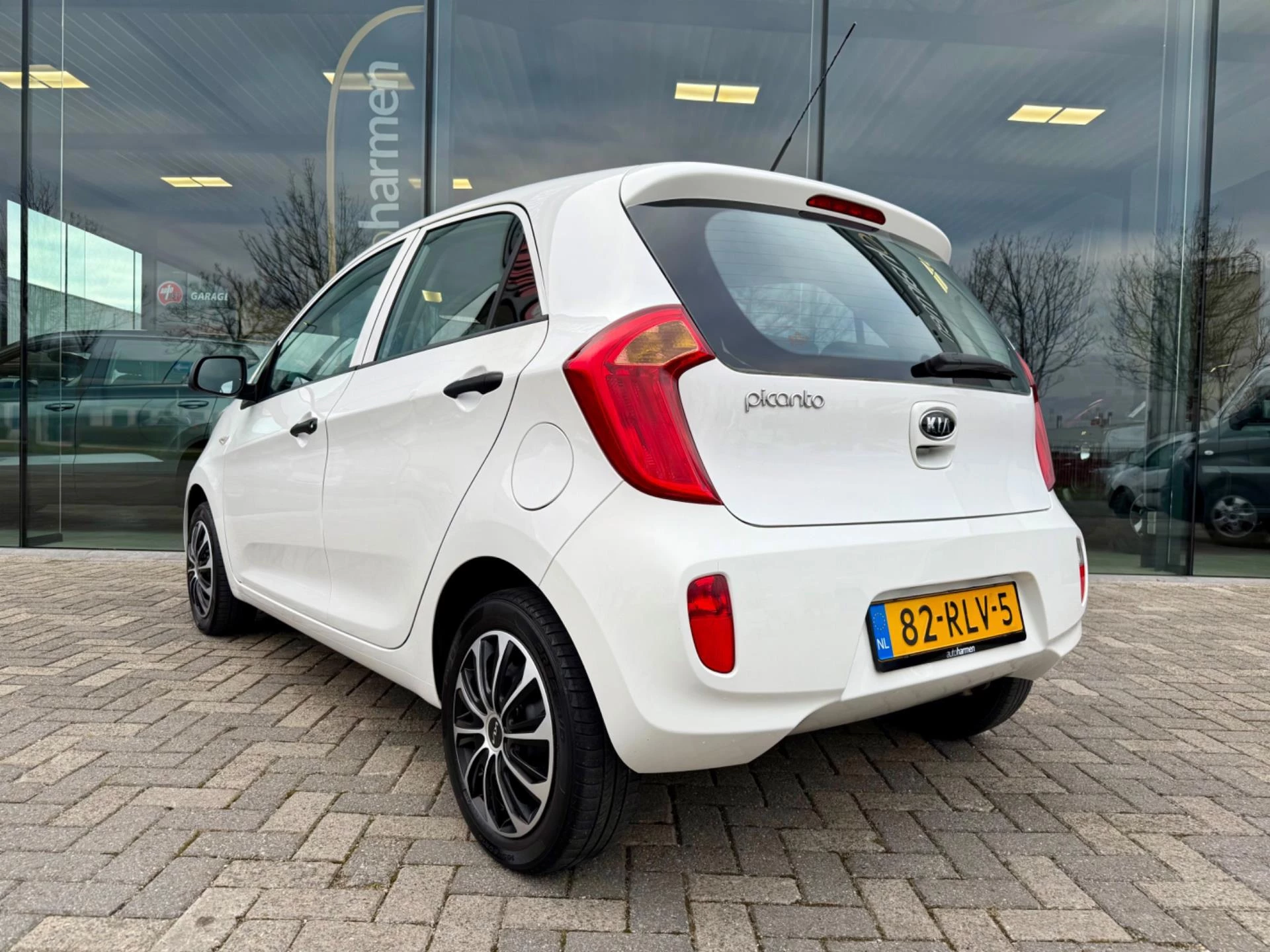 Hoofdafbeelding Kia Picanto