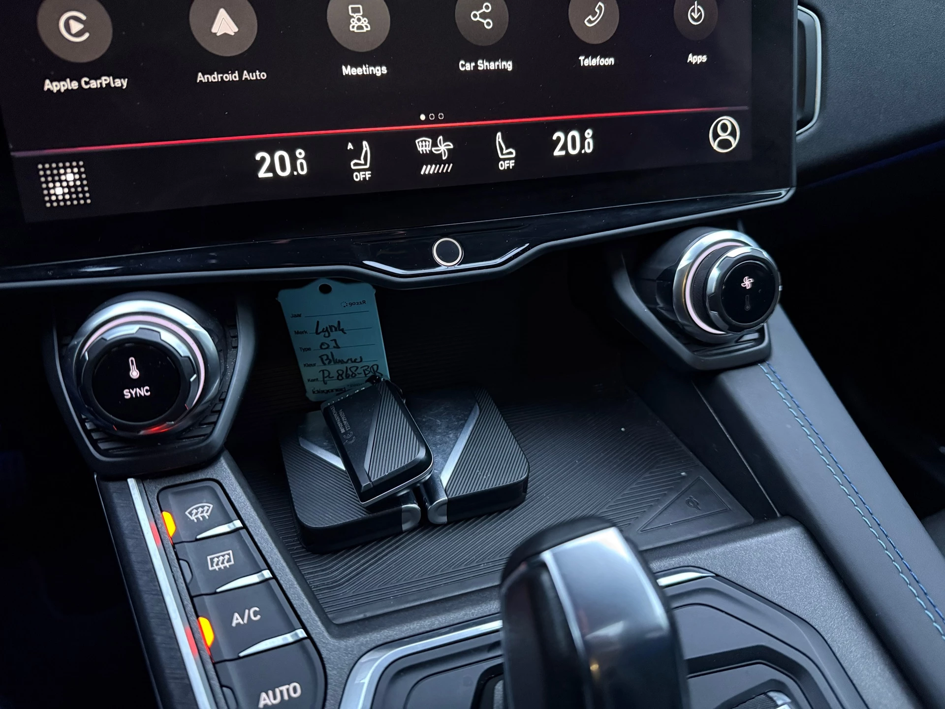 Hoofdafbeelding Lynk & Co 01