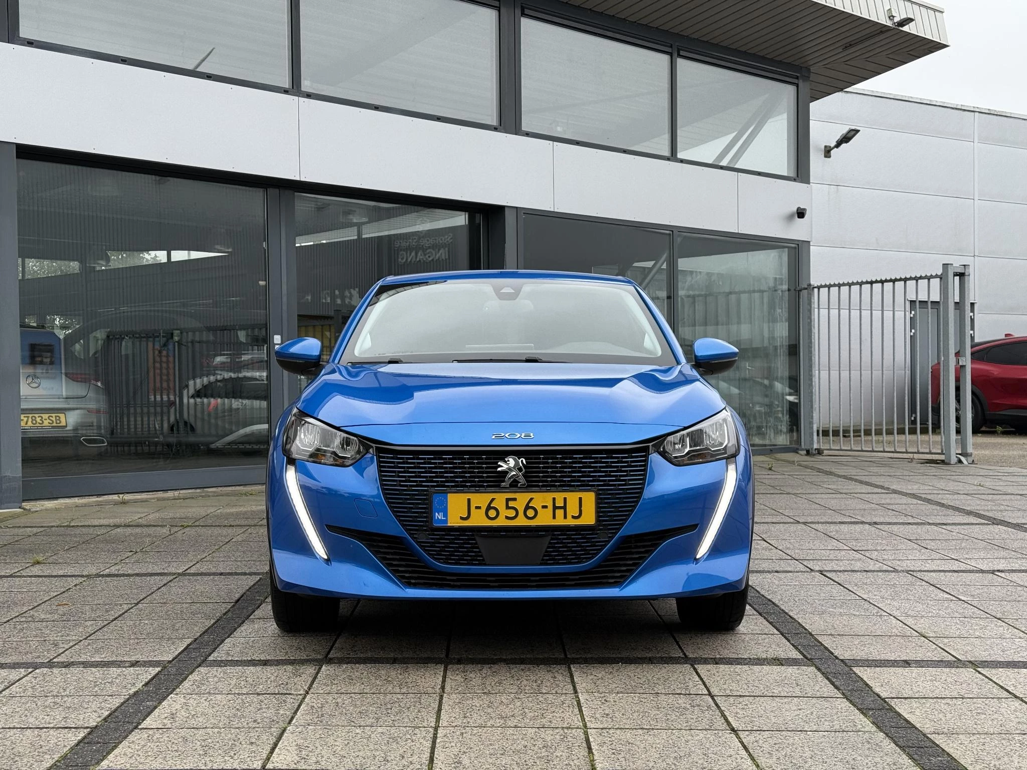 Hoofdafbeelding Peugeot e-208