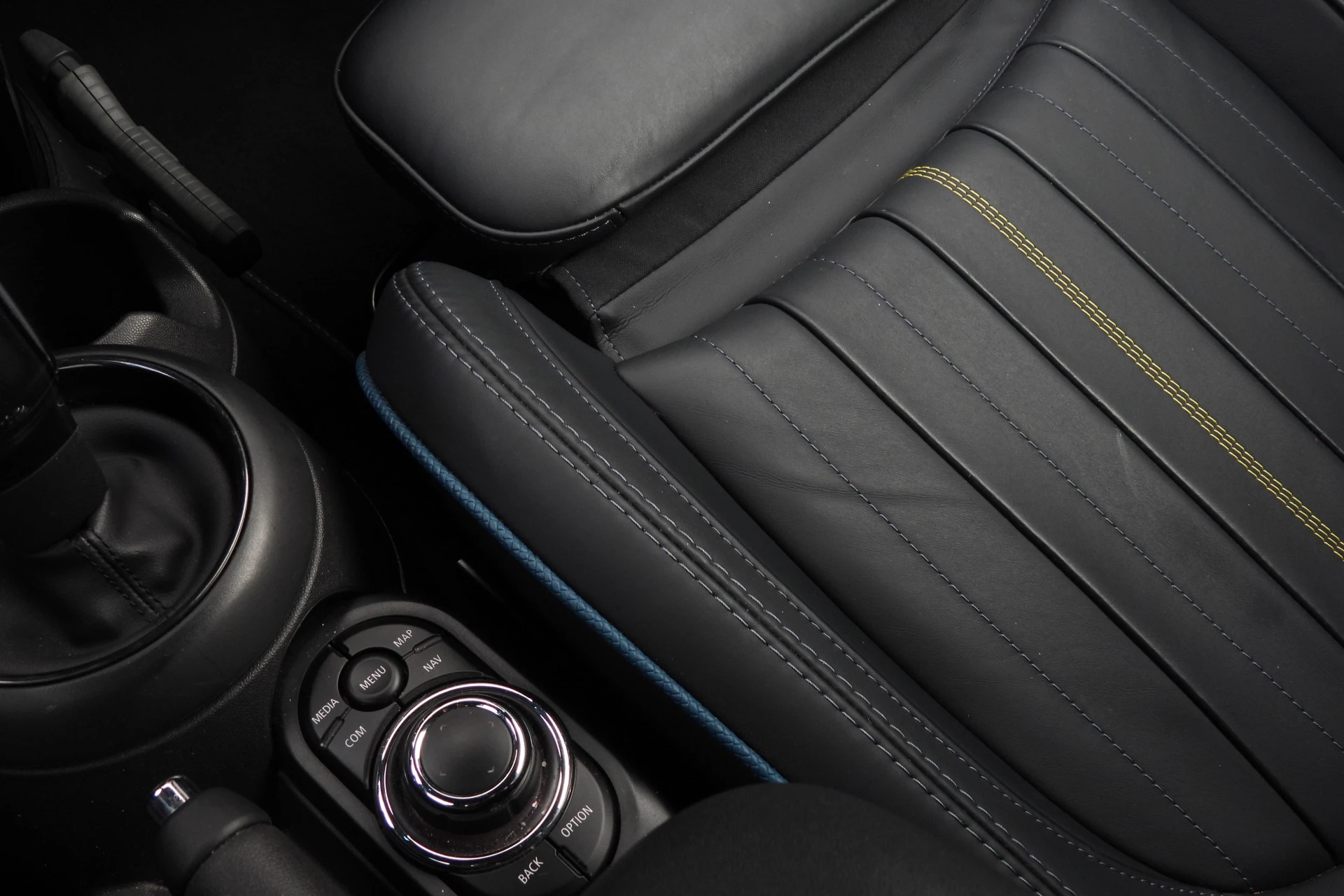 Hoofdafbeelding MINI Cooper Cabrio