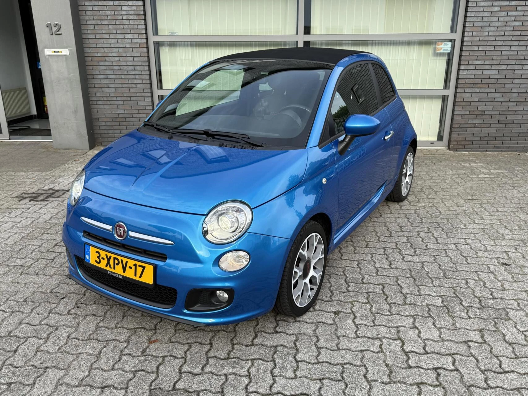 Hoofdafbeelding Fiat 500C
