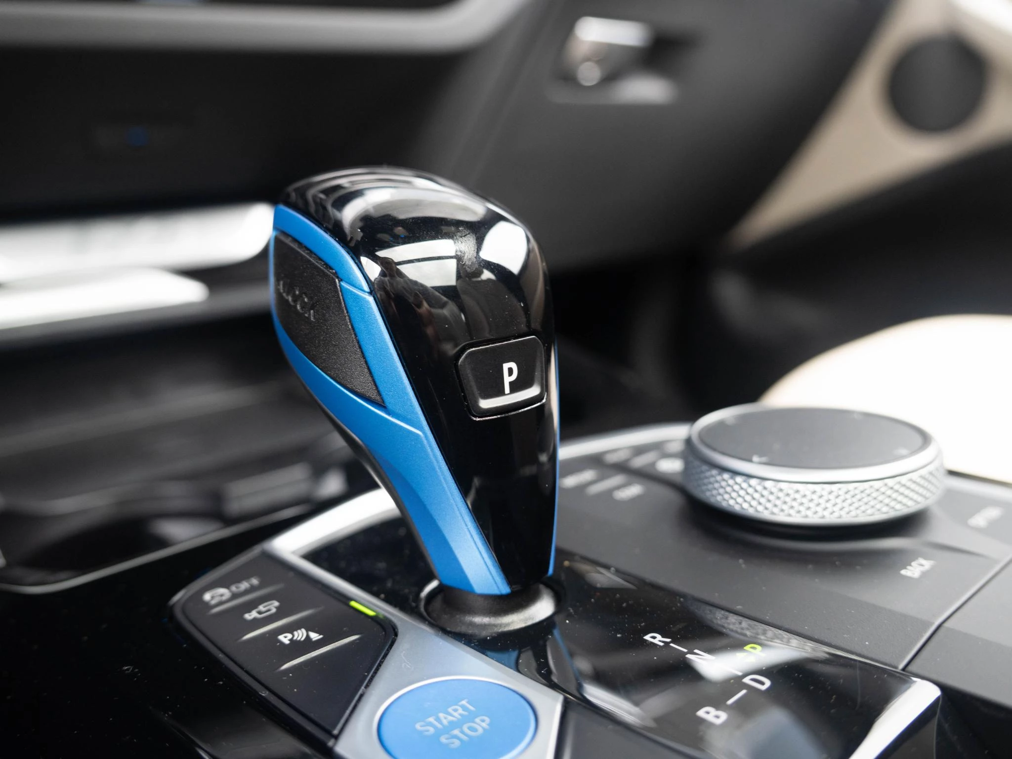 Hoofdafbeelding BMW iX3