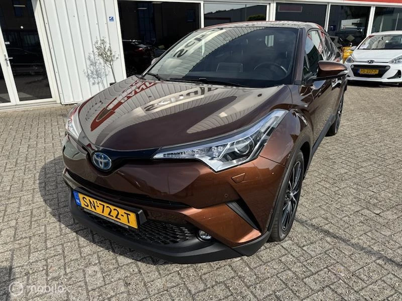 Hoofdafbeelding Toyota C-HR