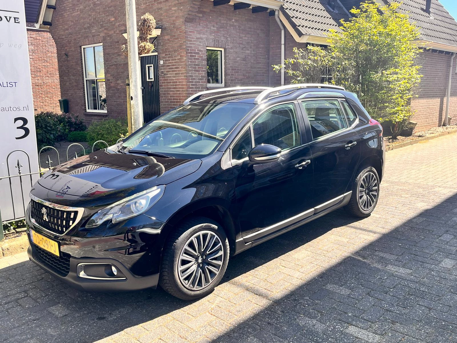 Hoofdafbeelding Peugeot 2008
