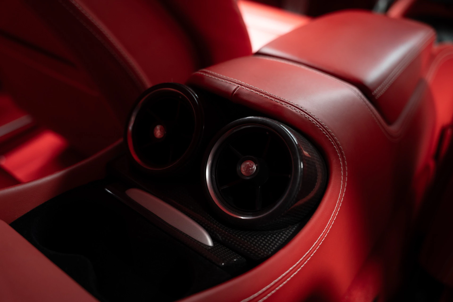 Hoofdafbeelding Ferrari FF