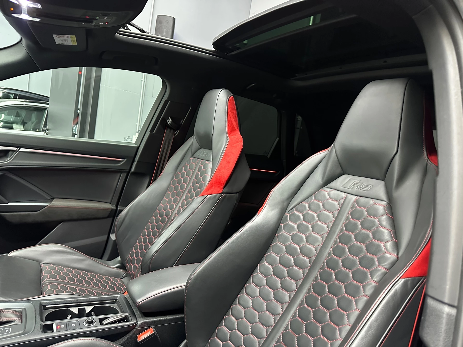 Hoofdafbeelding Audi RSQ3