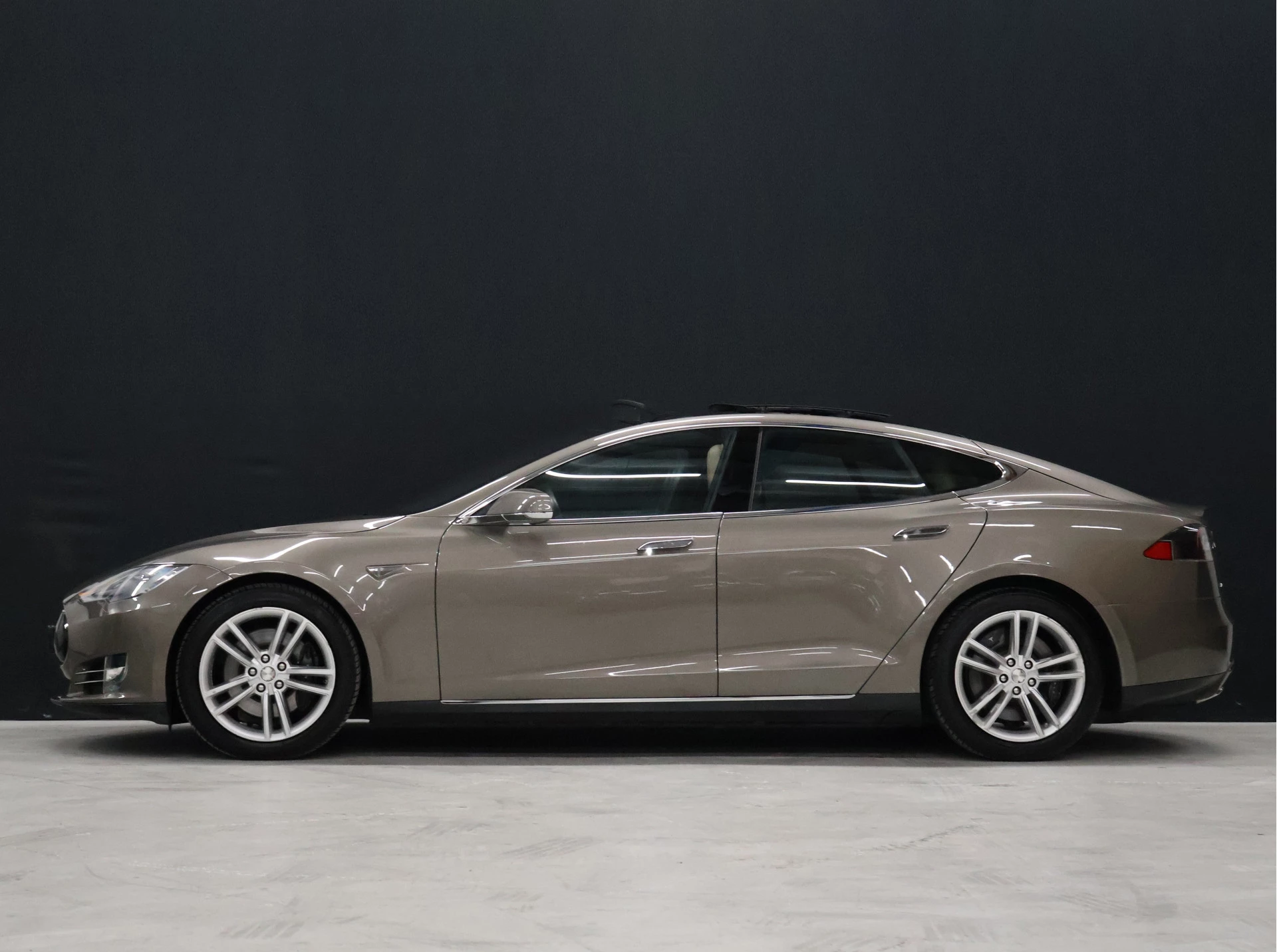 Hoofdafbeelding Tesla Model S