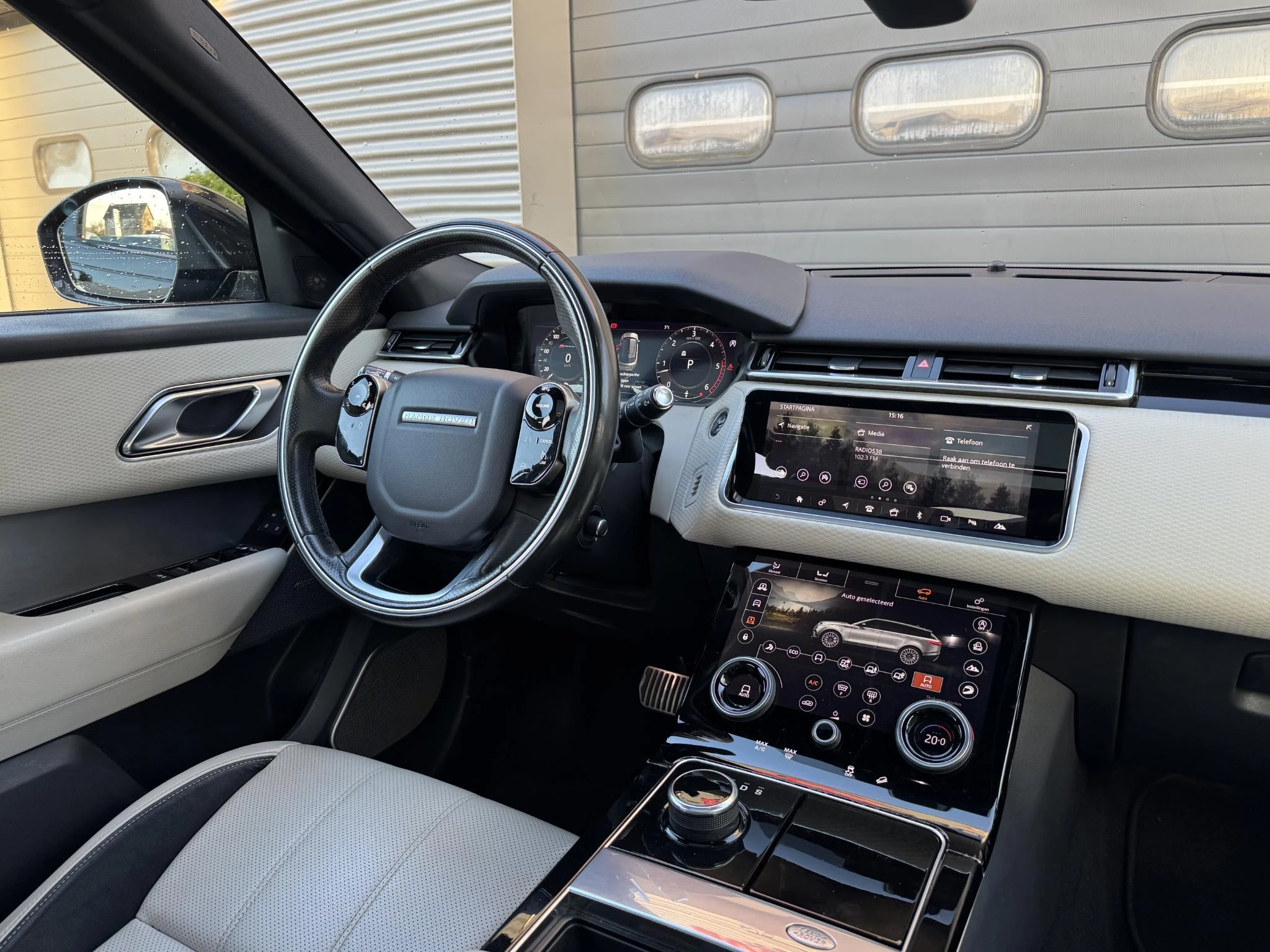 Hoofdafbeelding Land Rover Range Rover Velar