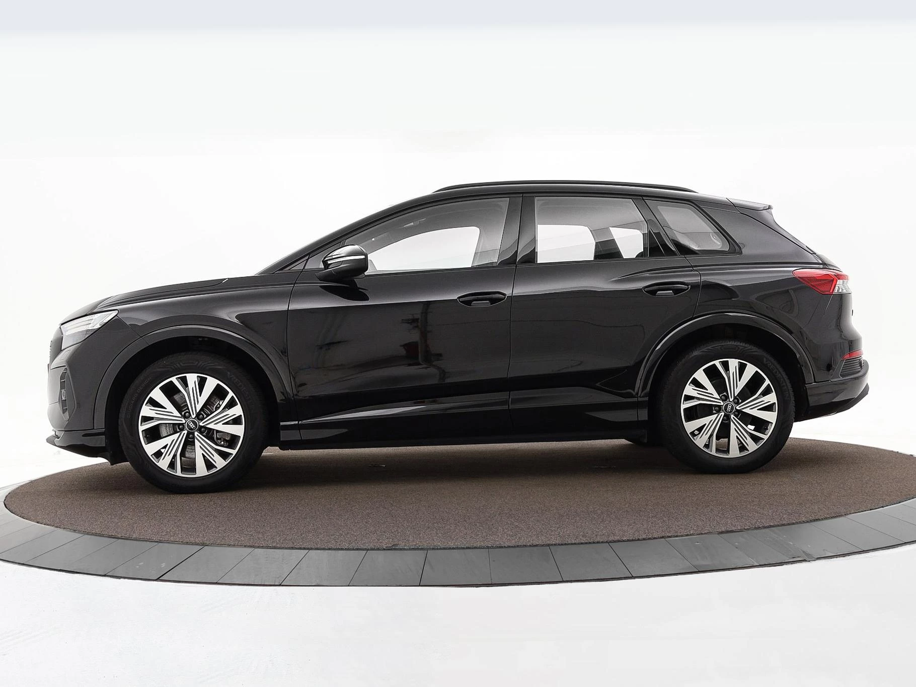 Hoofdafbeelding Audi Q4 e-tron