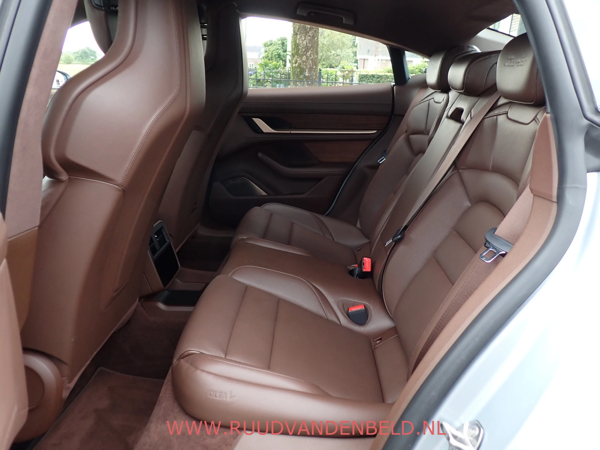 Hoofdafbeelding Porsche Taycan