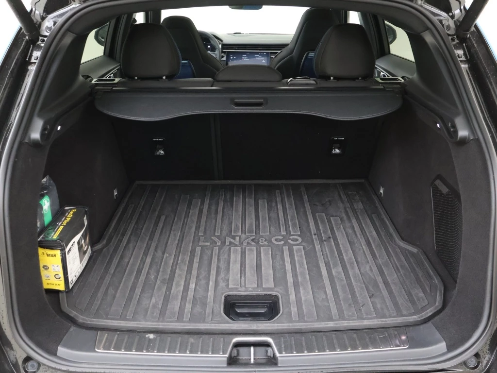 Hoofdafbeelding Lynk & Co 01