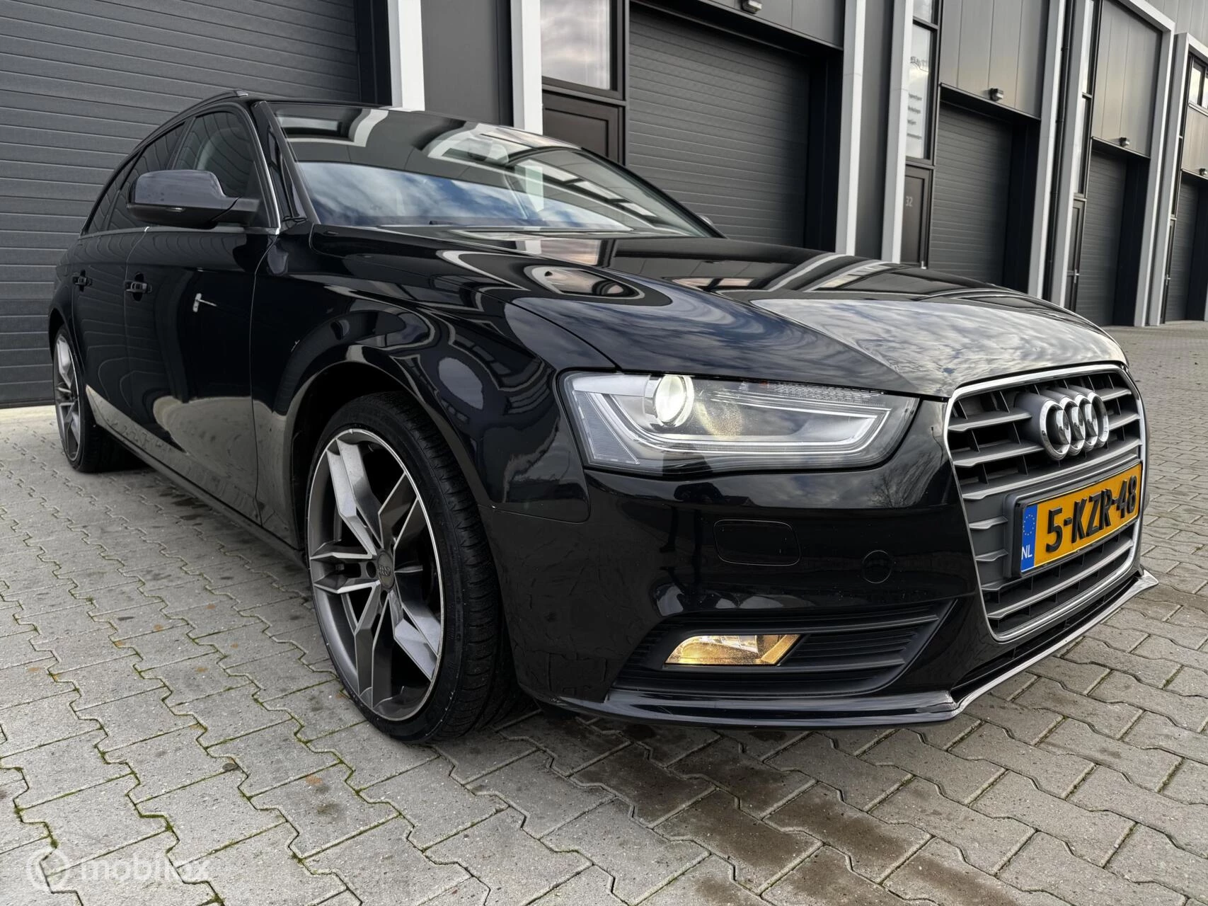 Hoofdafbeelding Audi A4