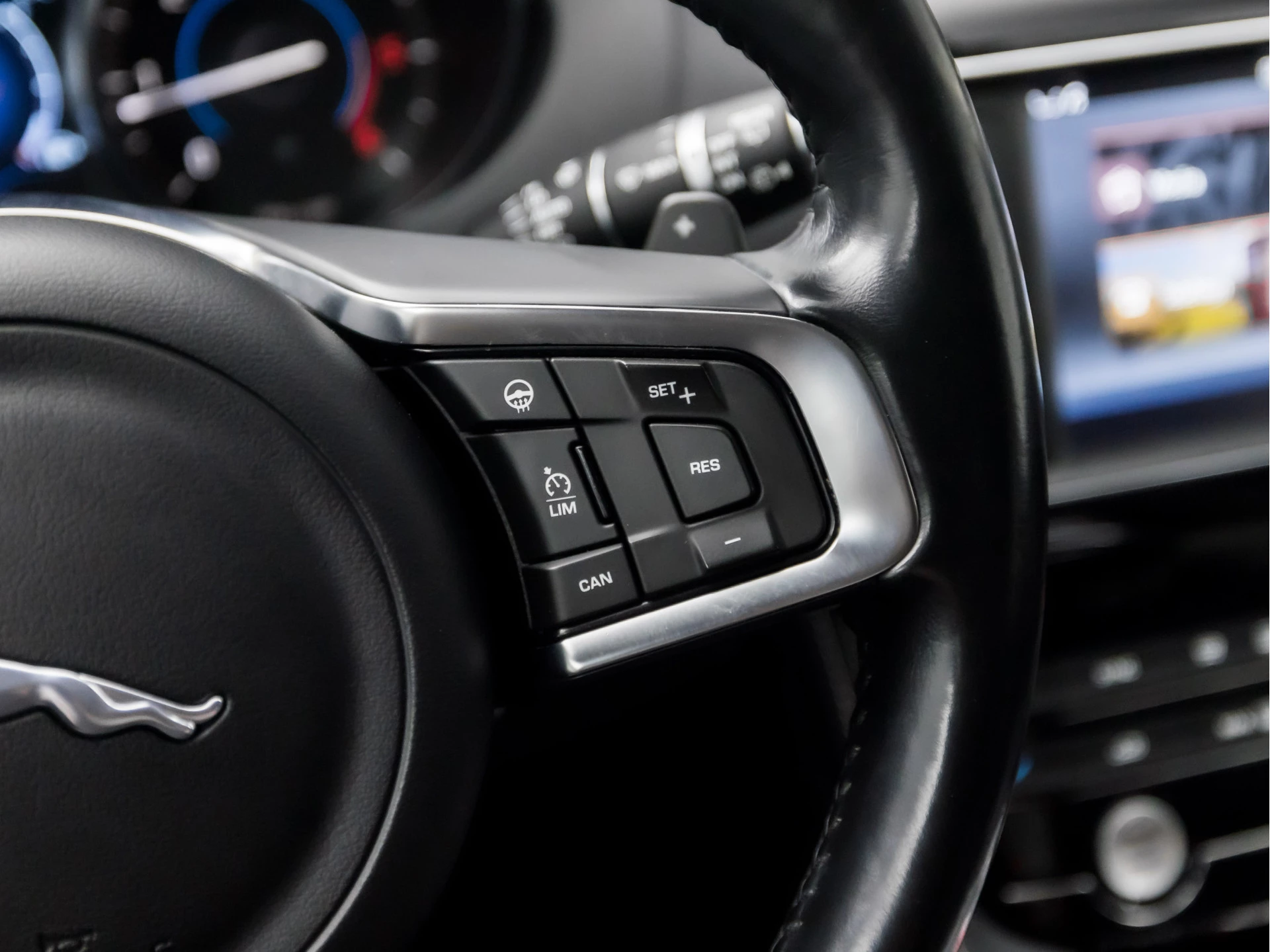Hoofdafbeelding Jaguar F-PACE