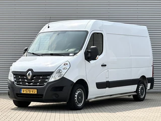 Renault Master T33 2.3 dCi L2H2 Trekhaak Navi TOP STAAT!
