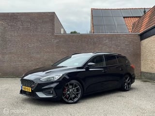 Ford Focus Wagon 2.3 EcoBoost ST-3 | 280PK | Pano |Head Up