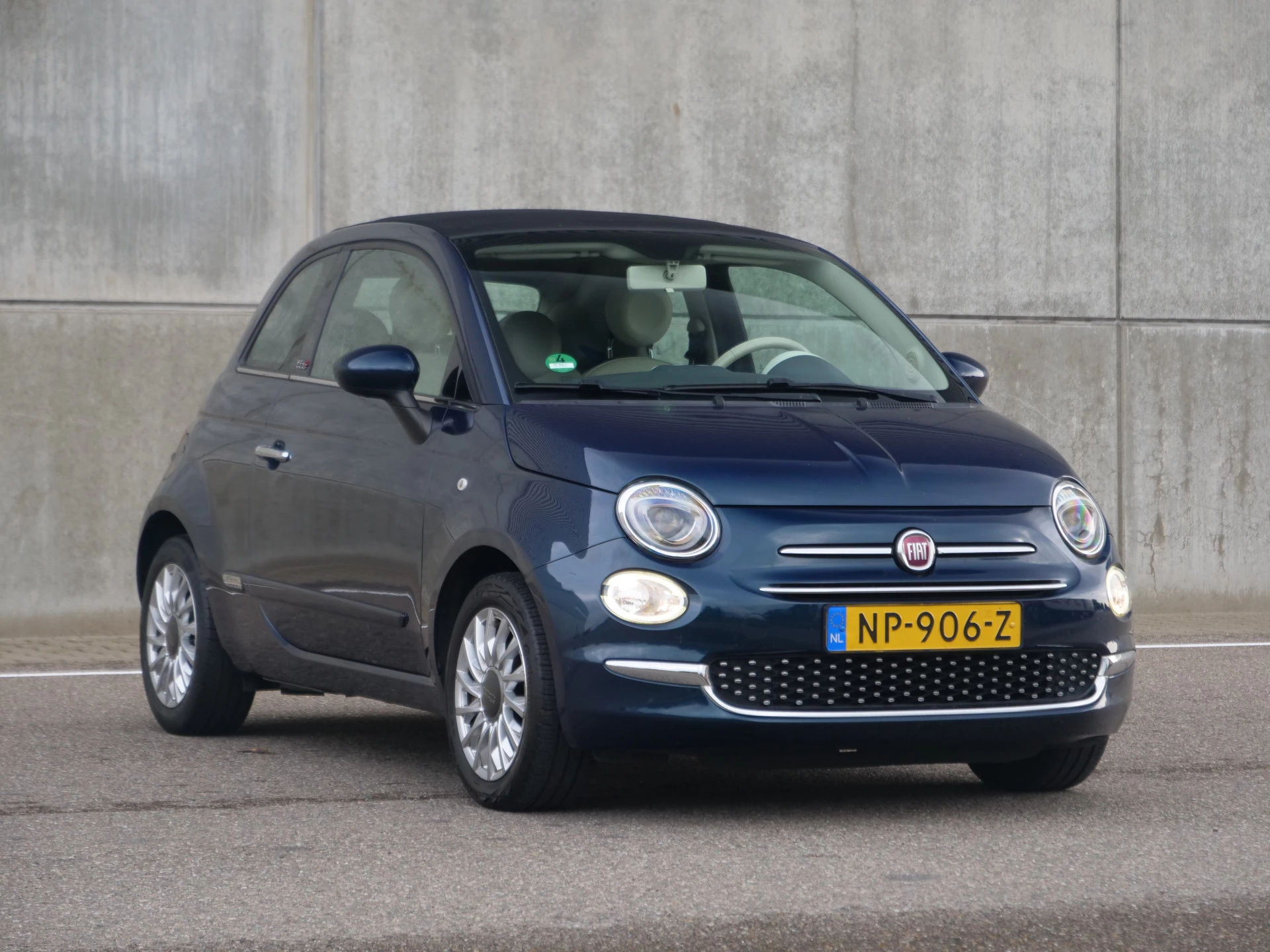 Hoofdafbeelding Fiat 500C