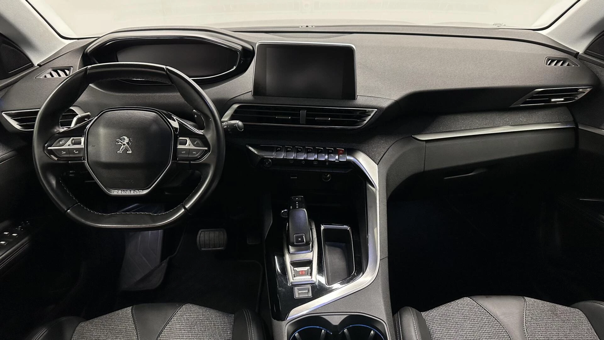 Hoofdafbeelding Peugeot 5008