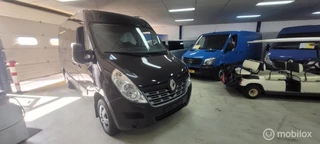 Renault Master 2.3 dCi L2H2 met 88.000 km !