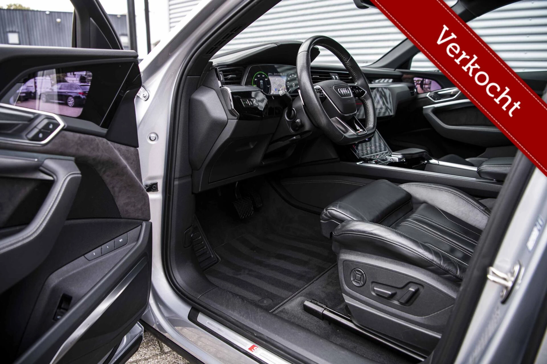 Hoofdafbeelding Audi e-tron