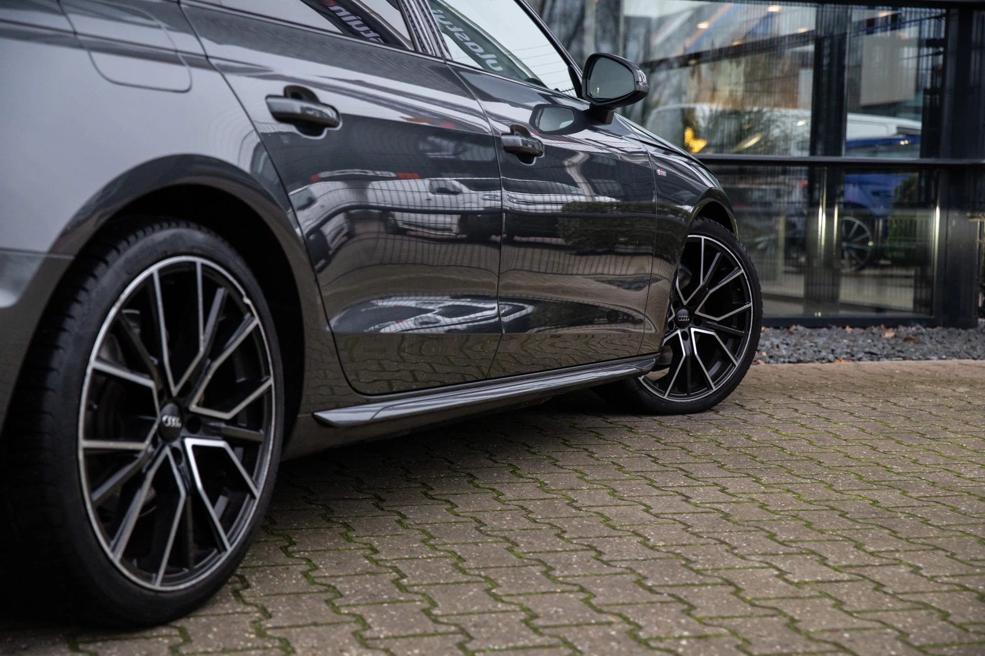 Hoofdafbeelding Audi A4