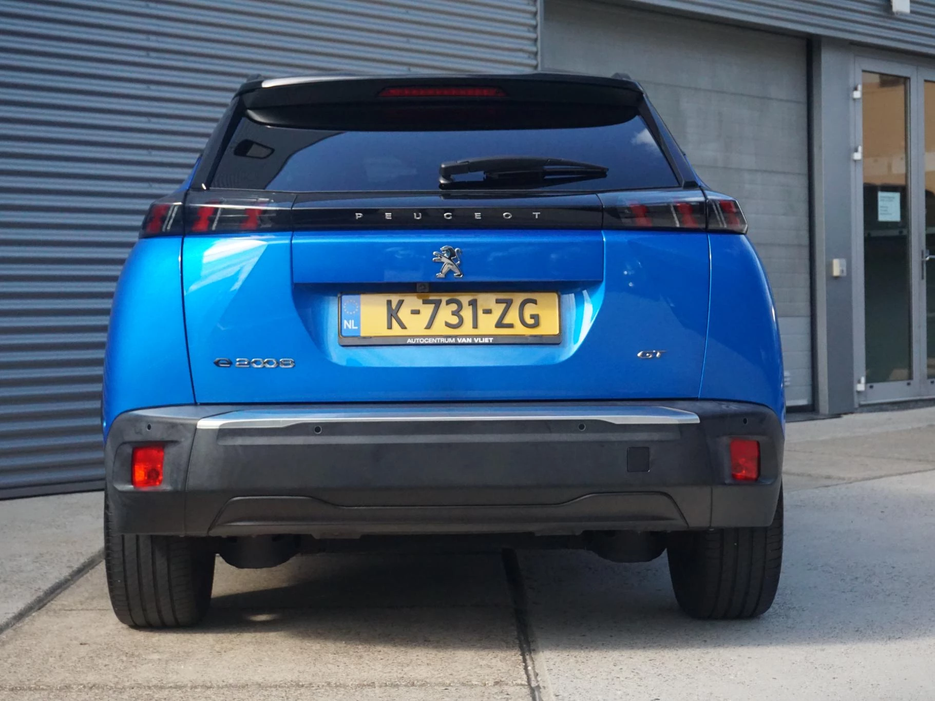Hoofdafbeelding Peugeot e-2008