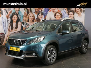 Peugeot 2008 1.2 PureTech Allure *AUTOMAAT* *Trekhaak!* - Dealer onderhouden, Dab, navi, camera, Apple carplay