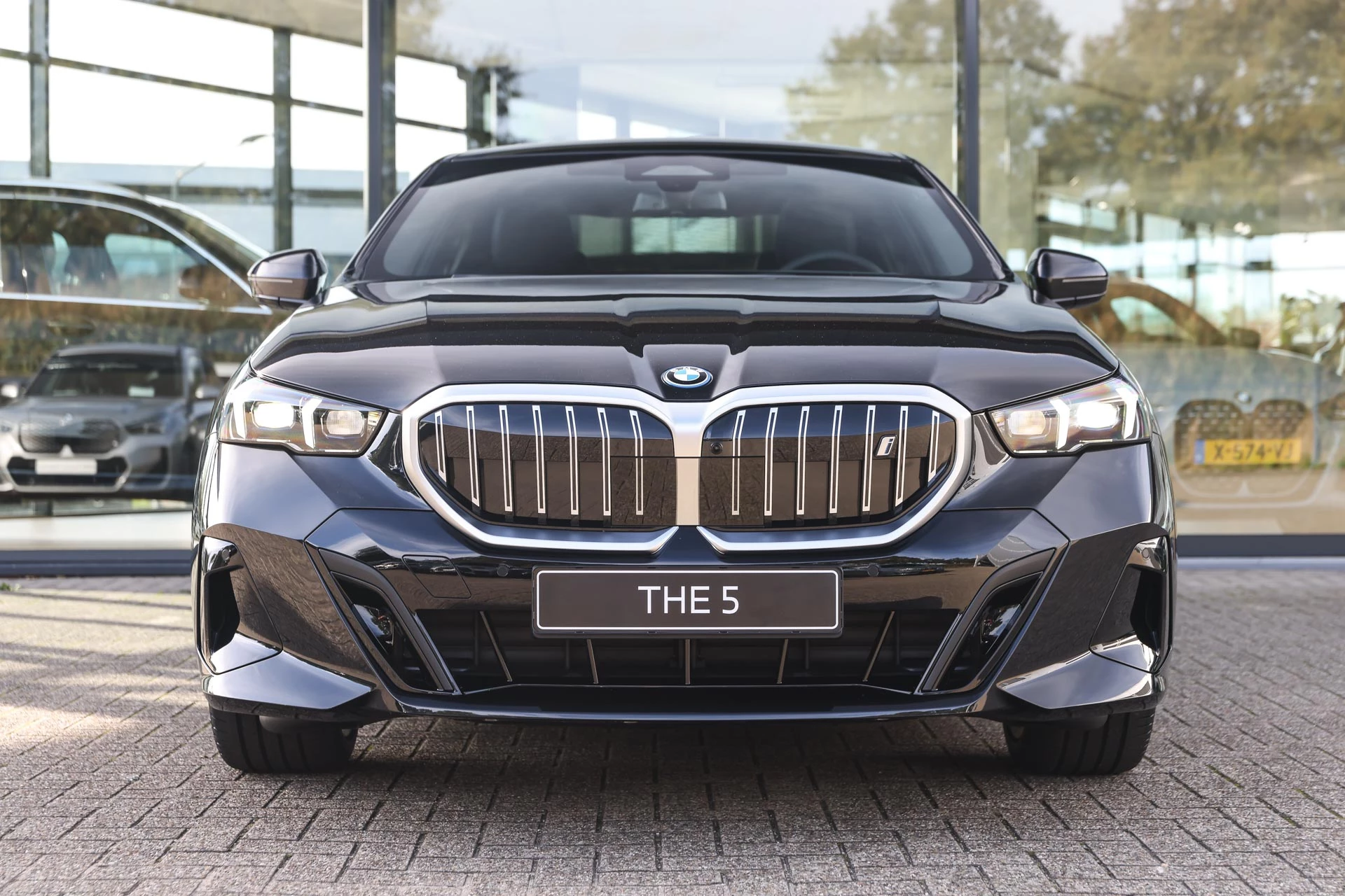 Hoofdafbeelding BMW i5