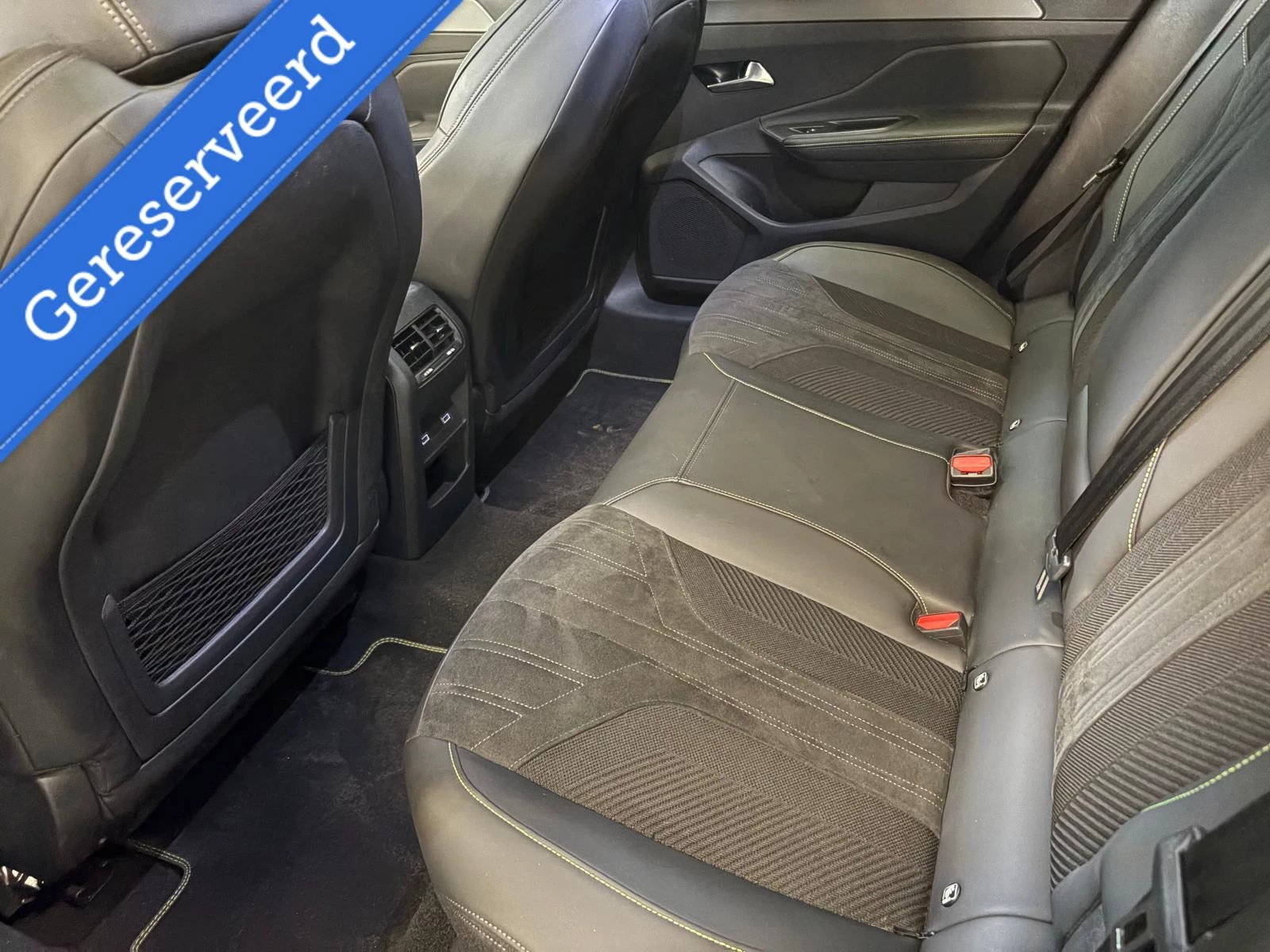 Hoofdafbeelding Peugeot 408