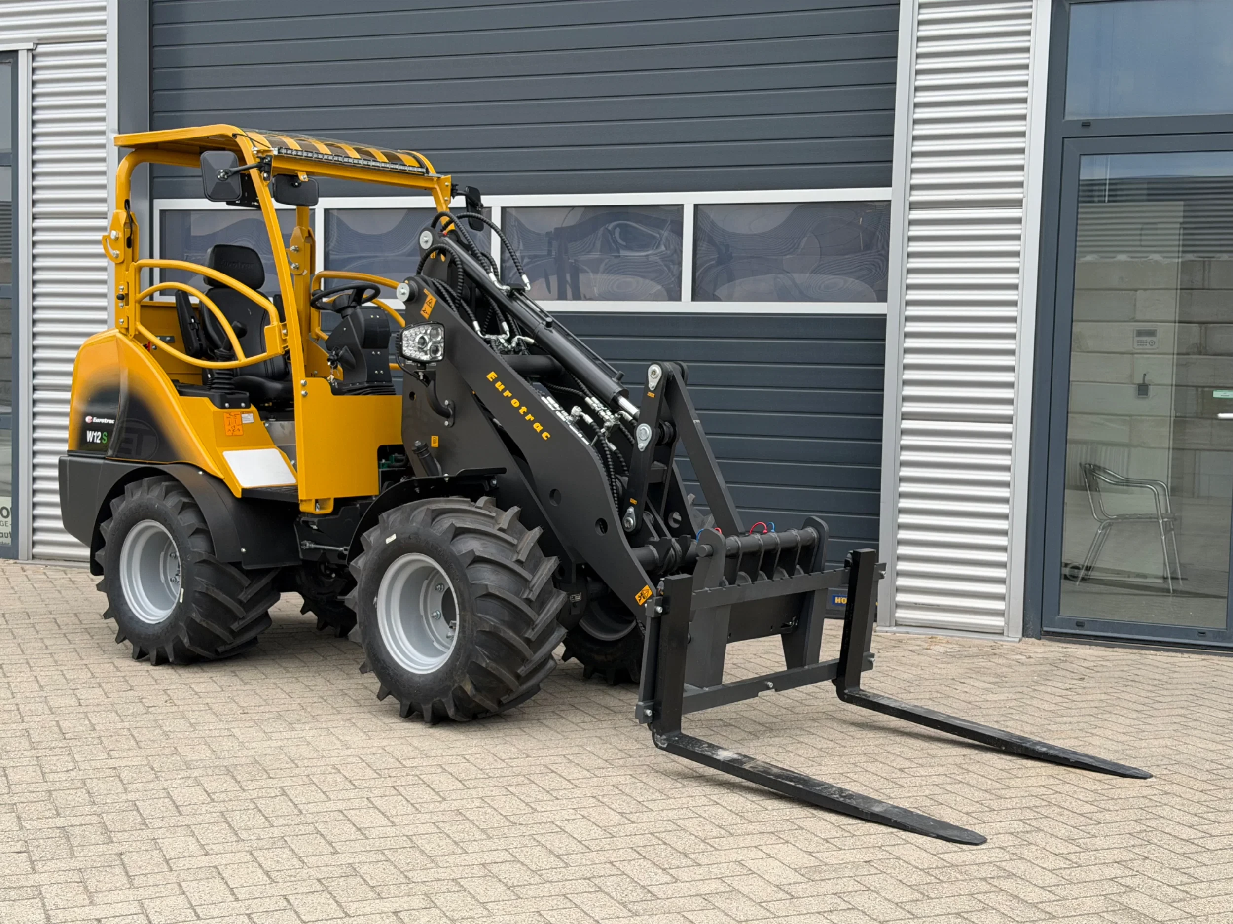 Hoofdafbeelding Eurotrac 