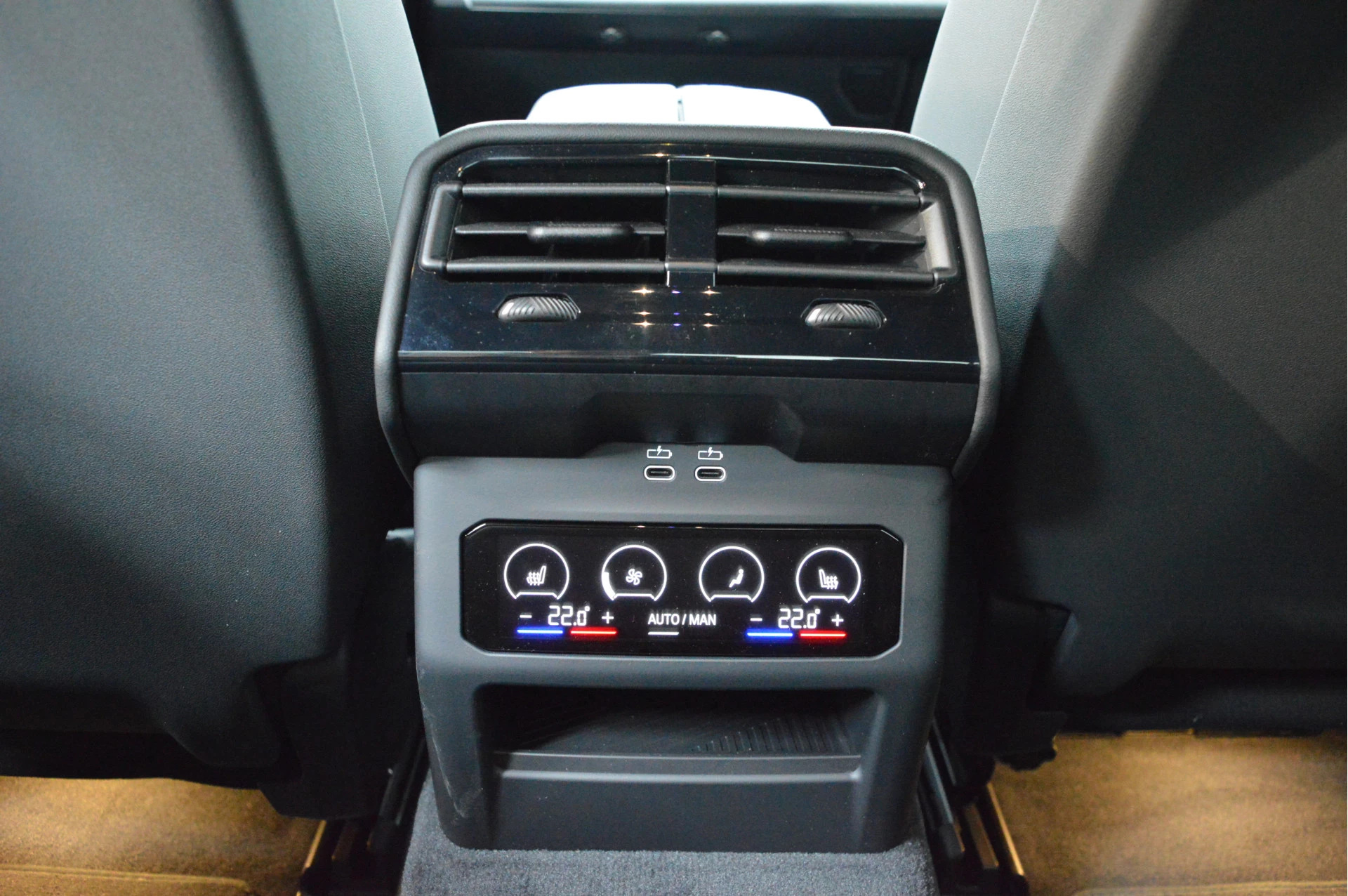 Hoofdafbeelding BMW i5
