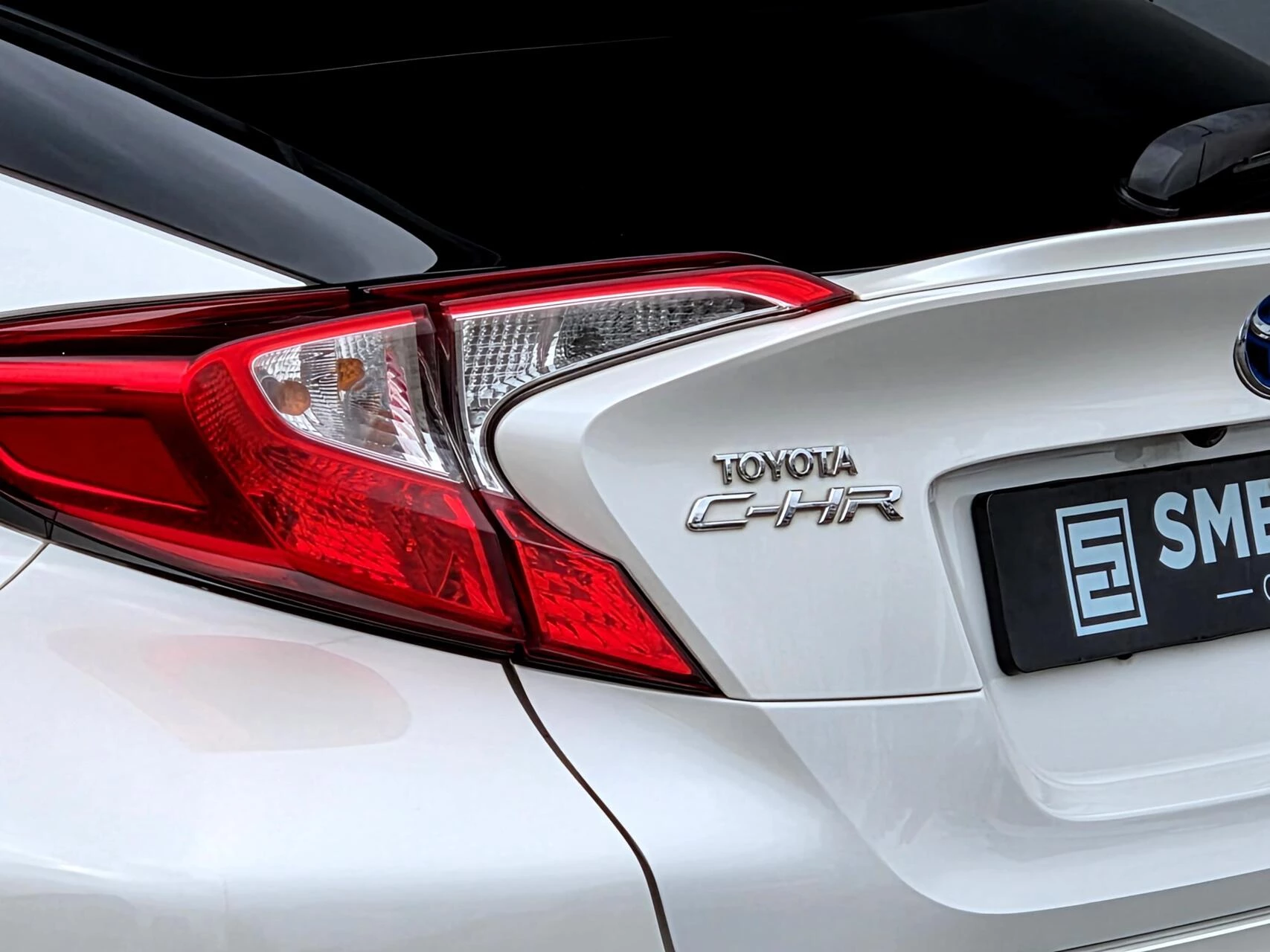 Hoofdafbeelding Toyota C-HR