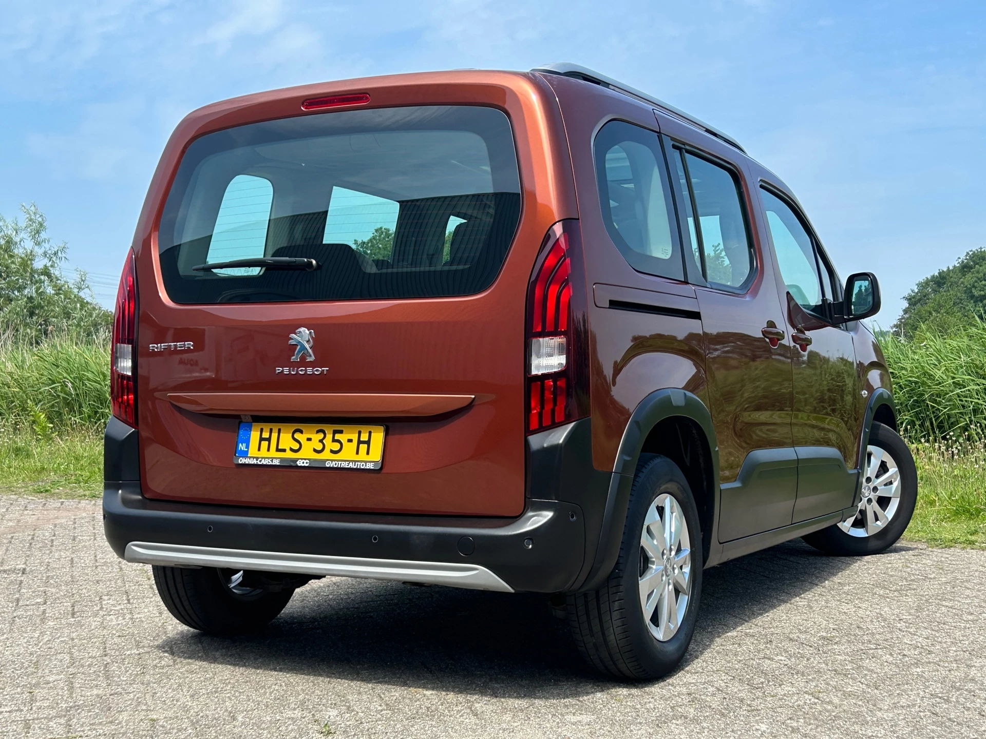 Hoofdafbeelding Peugeot Rifter