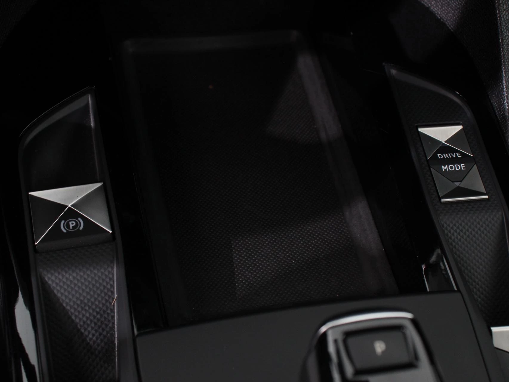 Hoofdafbeelding DS DS 3