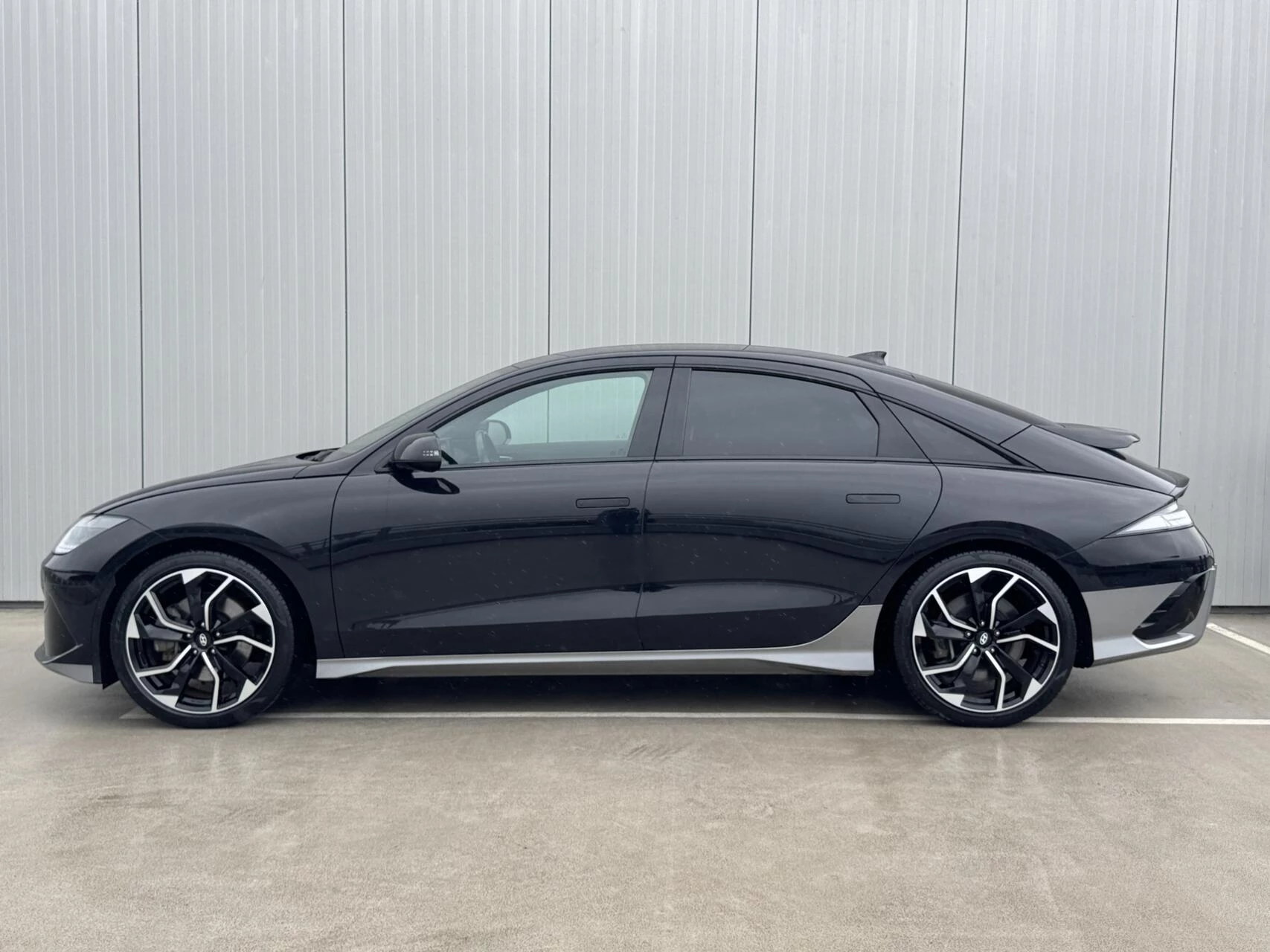 Hoofdafbeelding Hyundai IONIQ 6