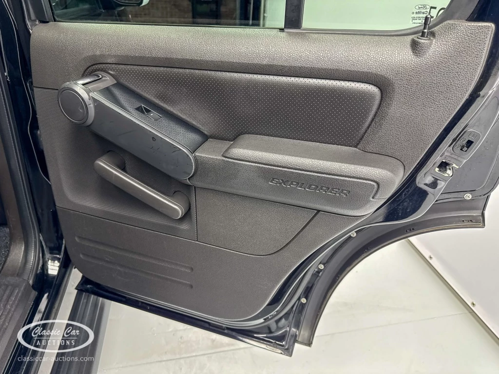 Hoofdafbeelding Ford Explorer