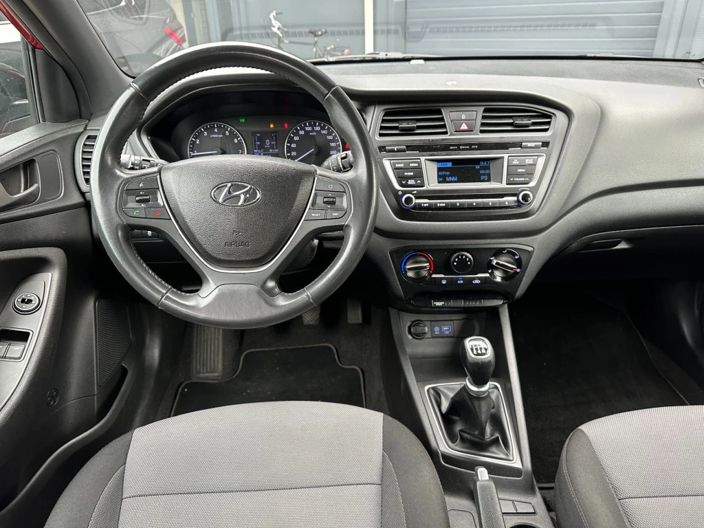 Hoofdafbeelding Hyundai i20