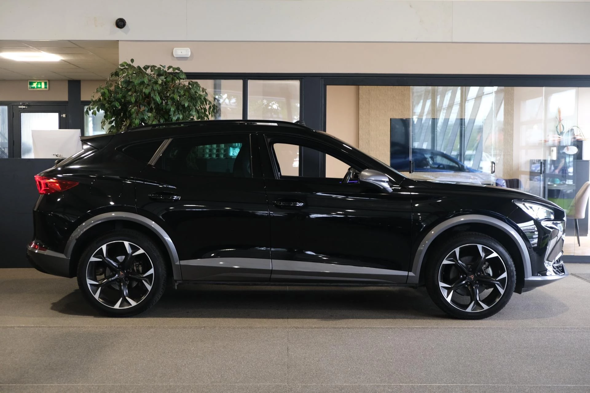 Hoofdafbeelding CUPRA Formentor